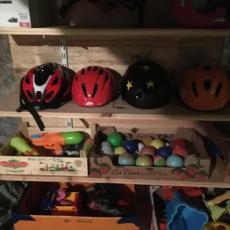 Pour 2 A 5 Au Bord De La Avec Equipements De Loisirs Inclus Velos, Paddle, Surf, Combis *